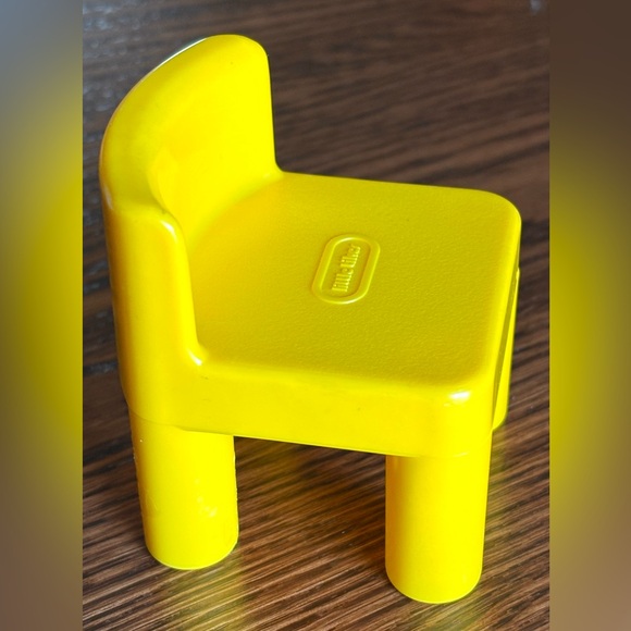 Little Tikes Vintage Yellow Dollhouse Chair - EUC - Picture 3 of 6